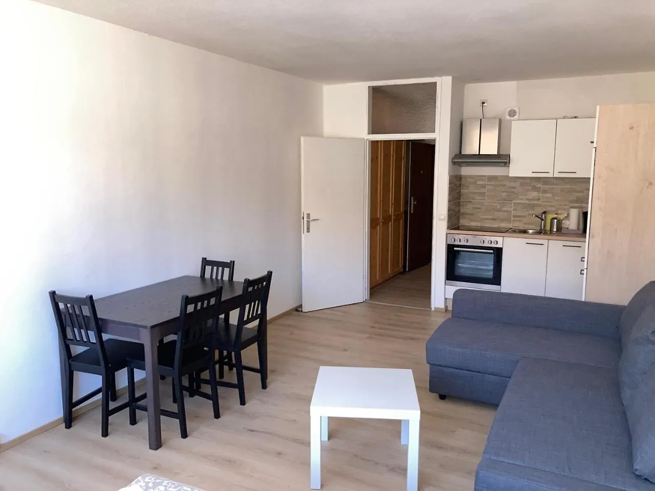 Apartment Mydistrict Hidden Gems - Innrain 102 Innsbruck