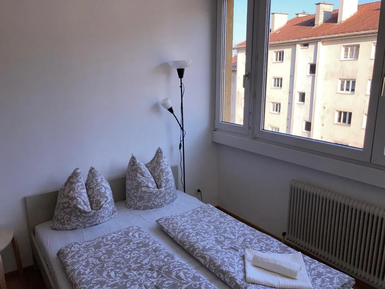 Mydistrict Hidden Gems - Innrain 102 Innsbruck 0*,