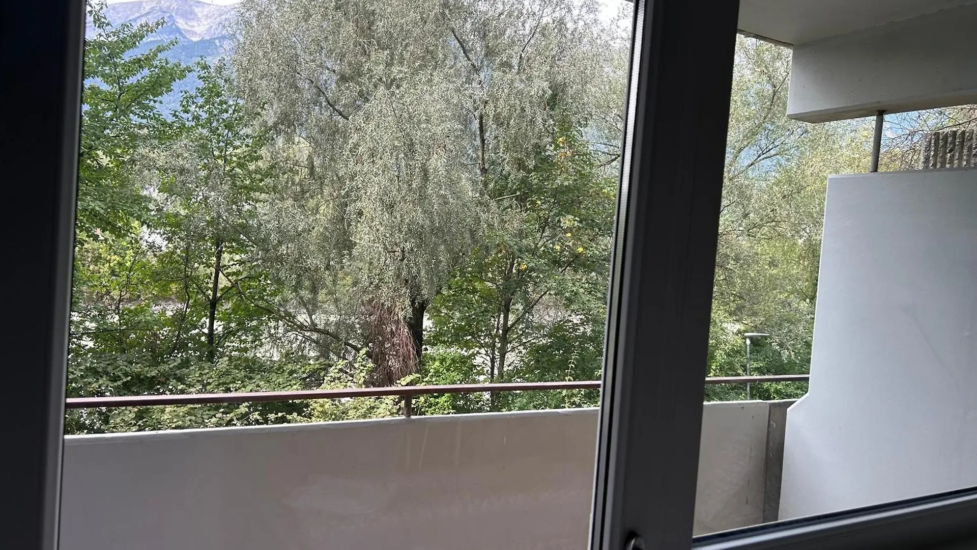 Mydistrict Hidden Gems - Innrain 102 Innsbruck 0*,  Østrig